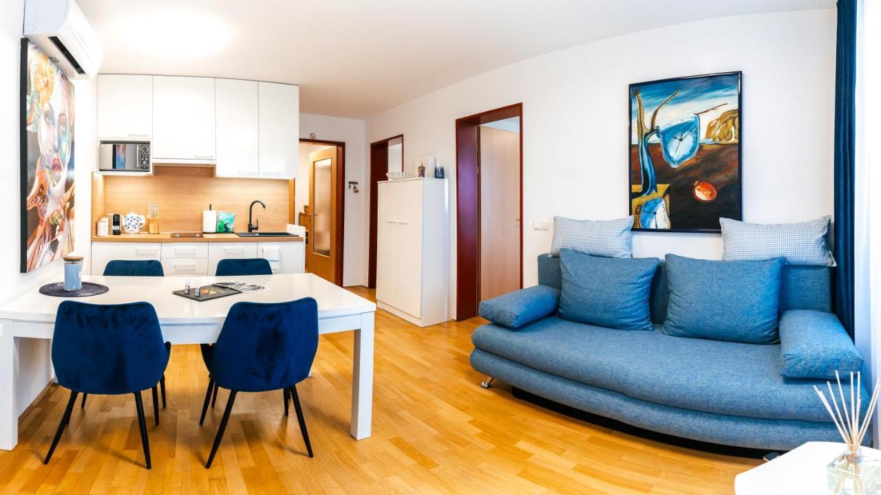 Bella Mura Blue Apartment 摩拉瓦托普利采 外观 照片