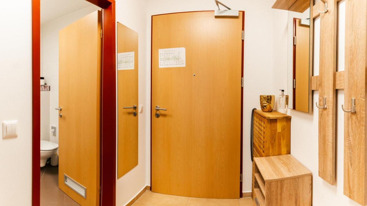Bella Mura Blue Apartment 摩拉瓦托普利采 外观 照片