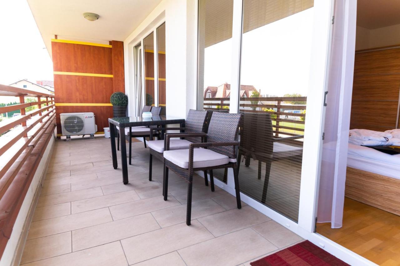Bella Mura Blue Apartment 摩拉瓦托普利采 外观 照片