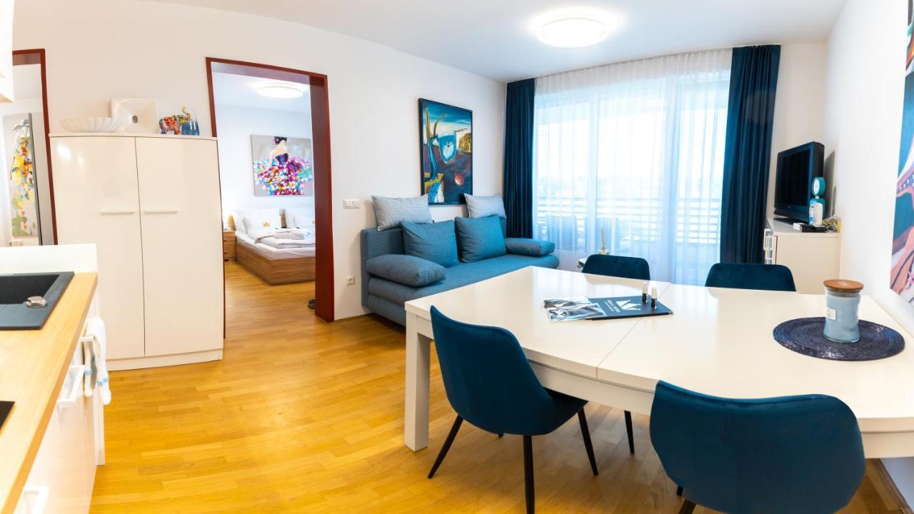 Bella Mura Blue Apartment 摩拉瓦托普利采 外观 照片